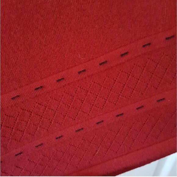 LUXE SOFT CHERRY RED V-NECK SWEATER - Picture 5 of 6